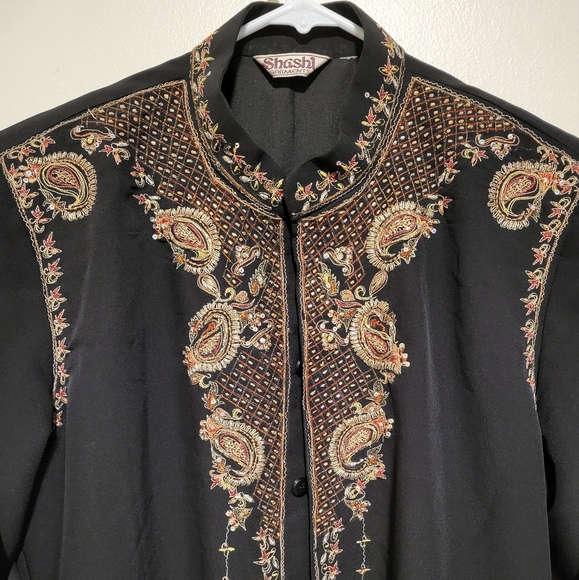 Embroidered Black Long Coat - Picture 5 of 6